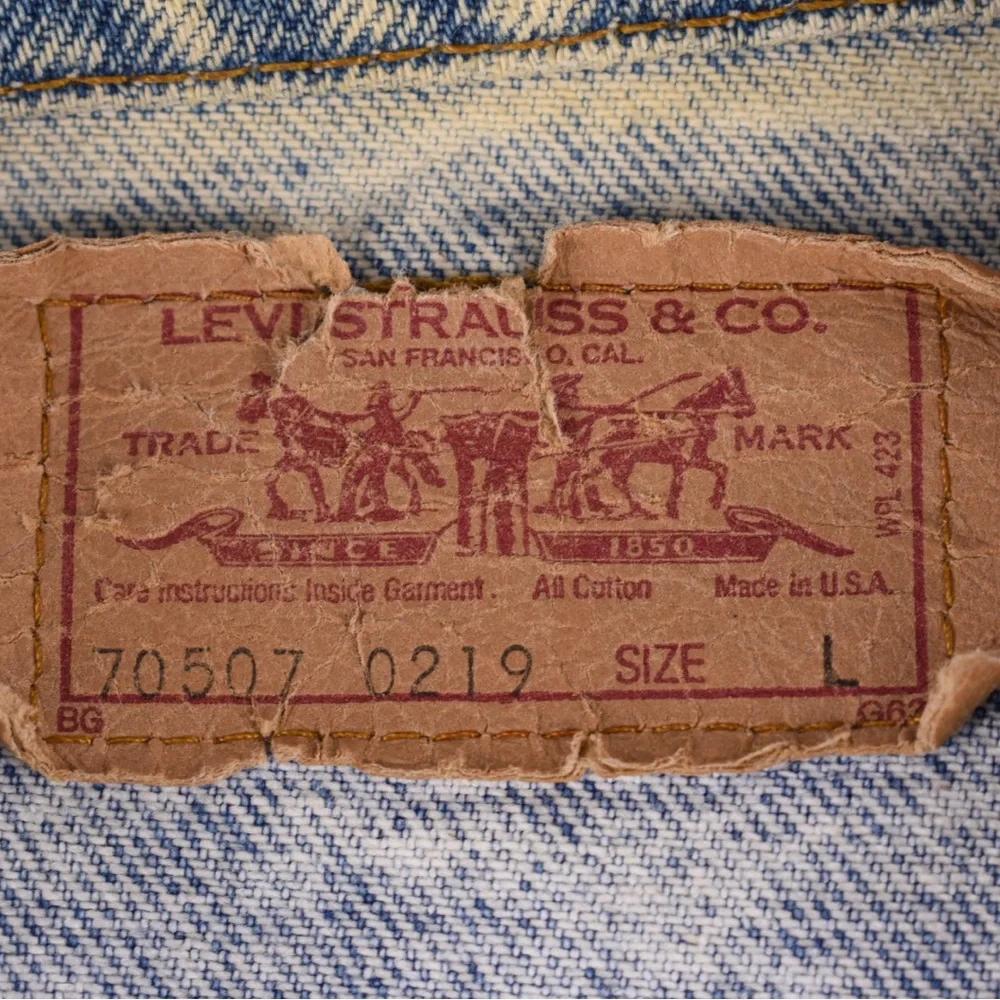 Vintage Levi’s Acid Wash Denim Trucker Jacket Made in USA L - Picture 5 of 14